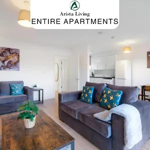 Apartment Pinewood Studios, Iver Heathrow 1 & 2 Bedroom With Parking By Arista Living, Slough